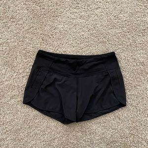 Lululemon Speed Up Mid-Rise Lined Short 4”